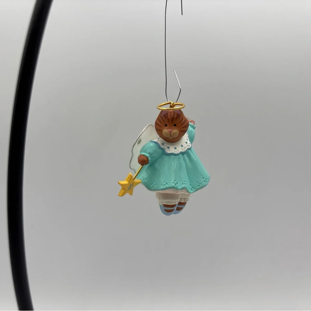 Hallmark keepsake ornament